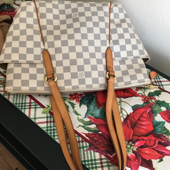 ⛔️Sold⛔️Auth Louis vuitton totally pm - Picture 2 of 8